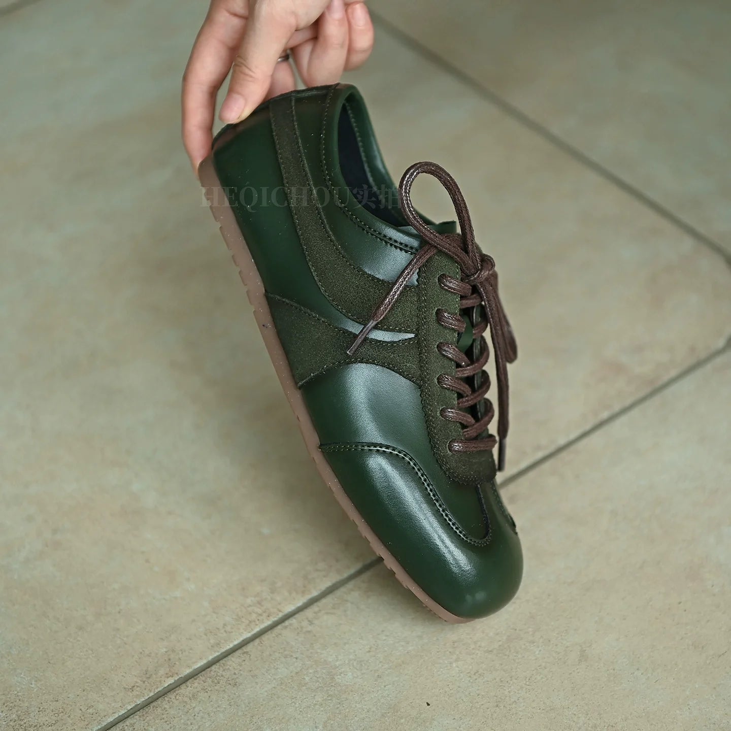 Classic Retro Sneaker - Skipkicks