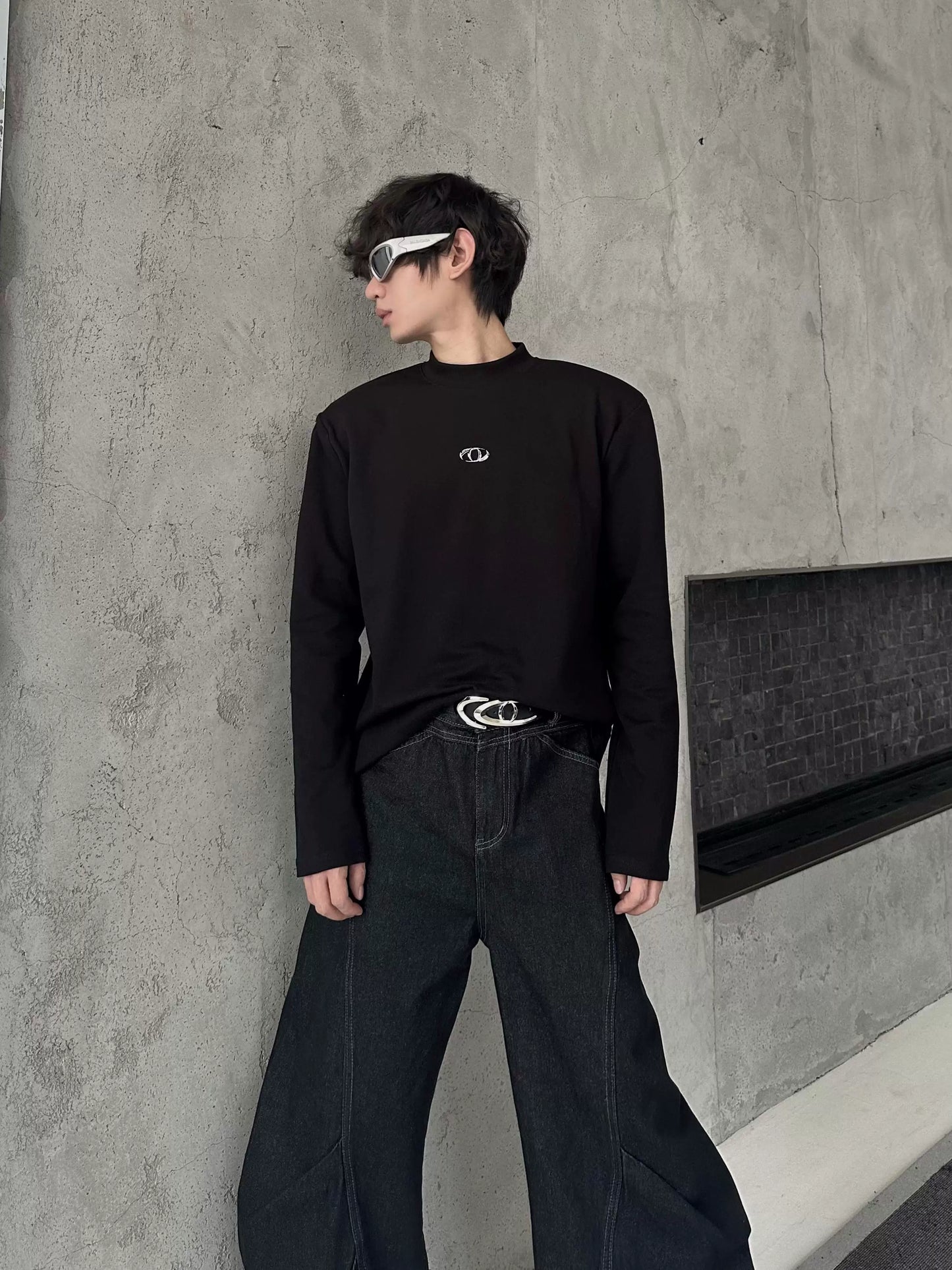 Onyx Crest Minimal Tee