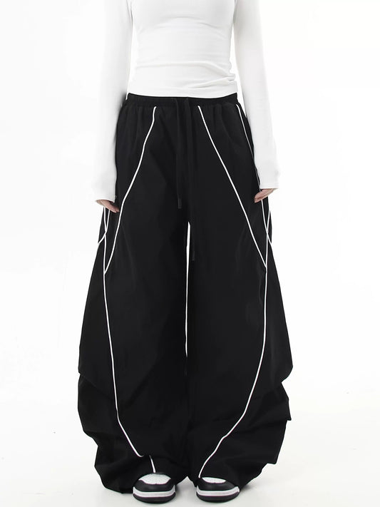 Reflective Curve-Leg Cargo Pants