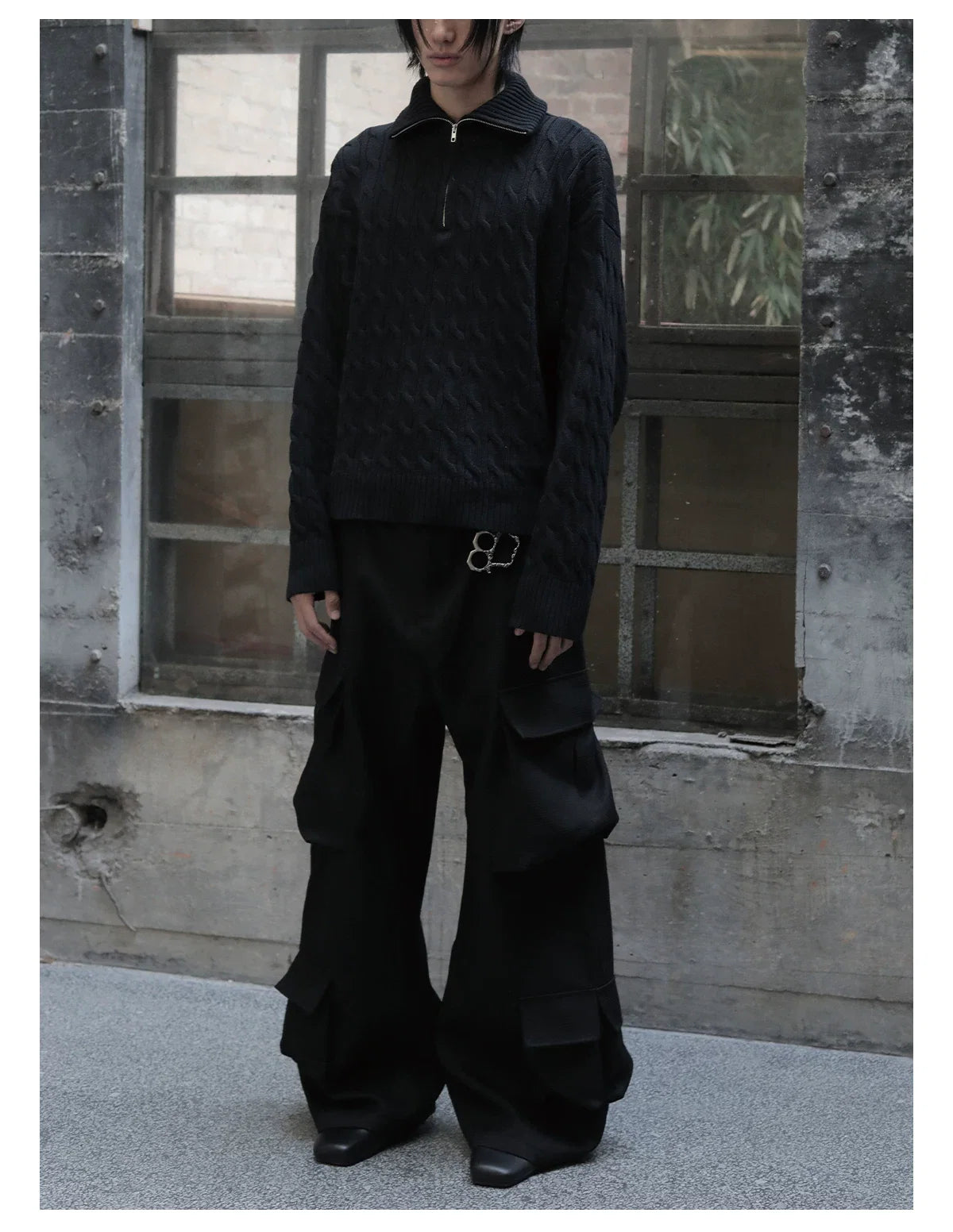 Black Wide-Leg Multi-Pocket Cargo Trousers