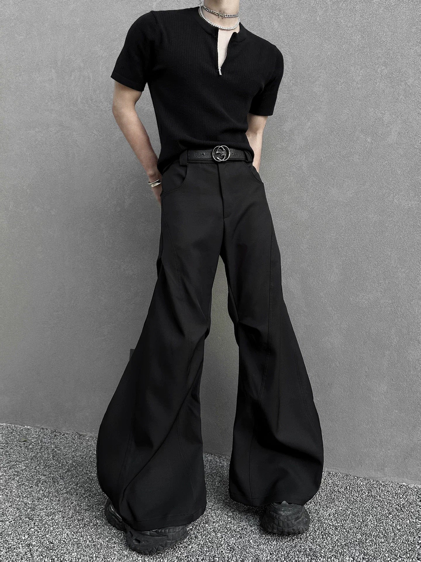 Obsidian Flare Hyperwide Cargo Pants