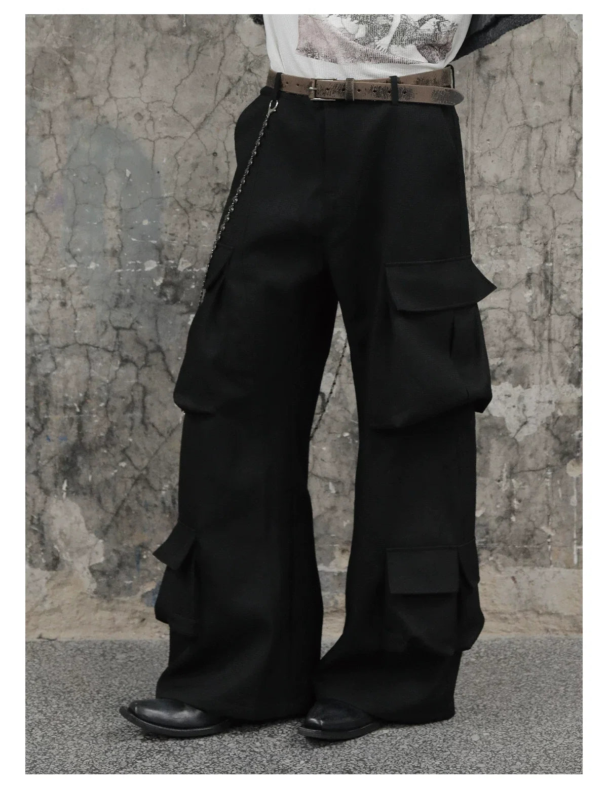 Black Wide-Leg Multi-Pocket Cargo Trousers