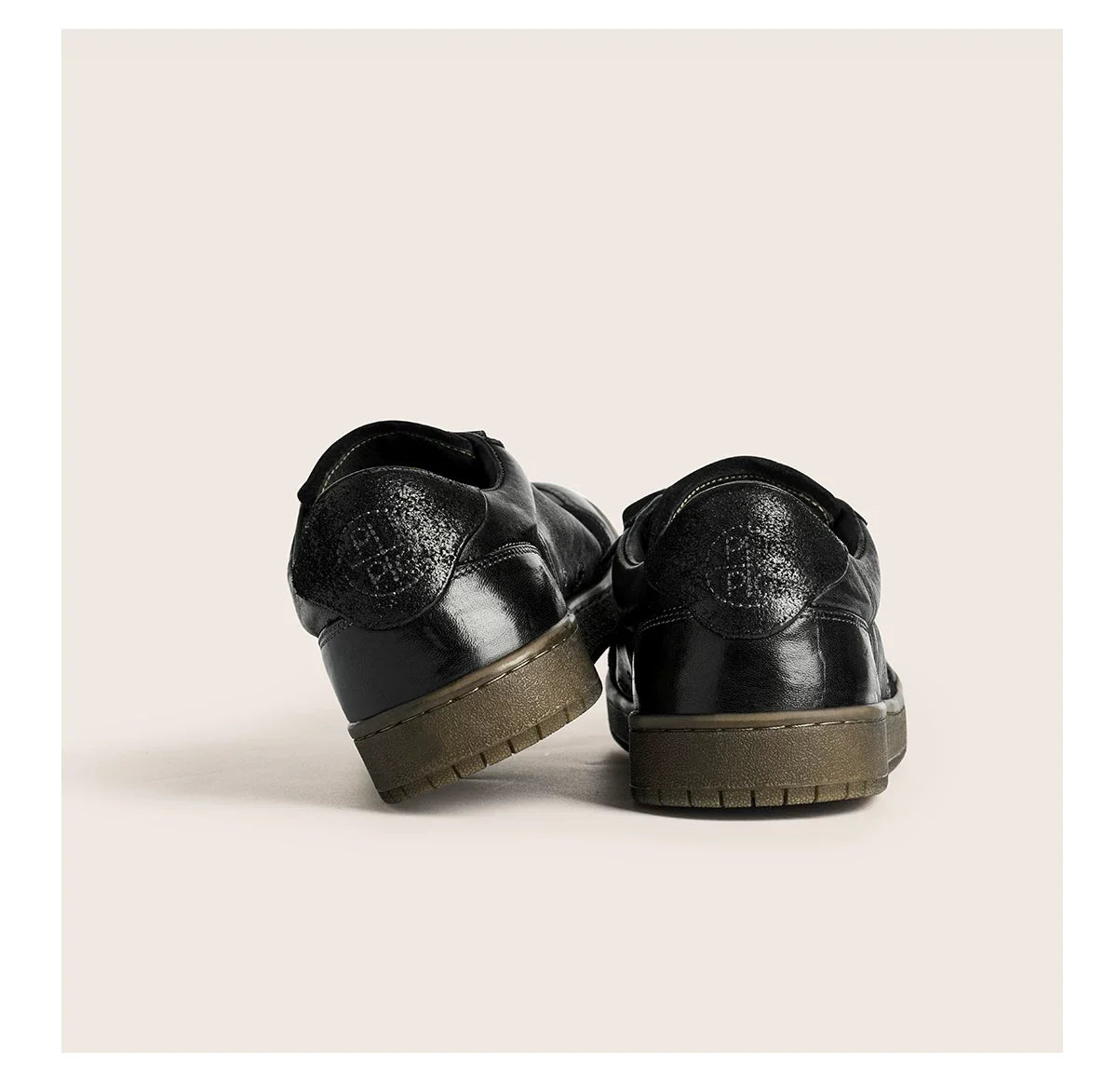 Vintage Black Leather Low-Top Sneakers - Skipkicks
