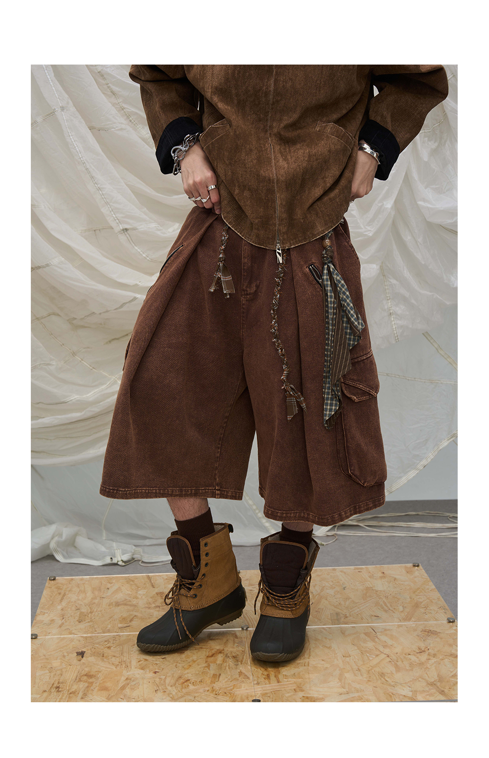 Draped Scarf Cargo Culotte Shorts