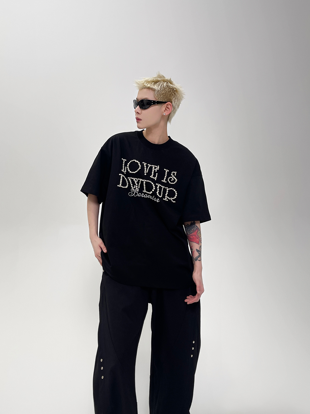 Love Is Dydup Pearl Lettering Tee