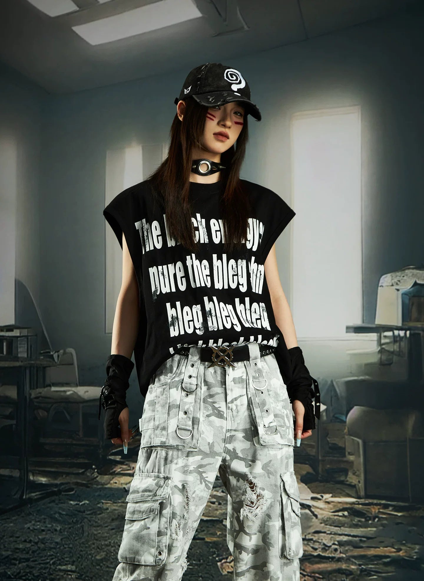 Black Energy Statement Muscle Tee