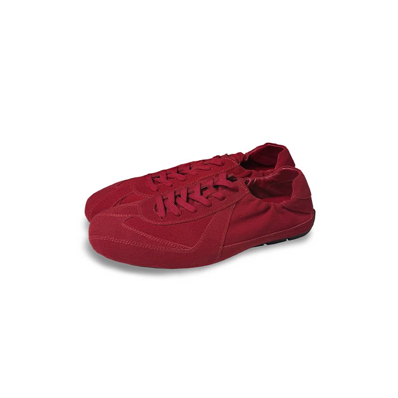 Suede Minimalist Lace-Up Sneakers - Skipkicks