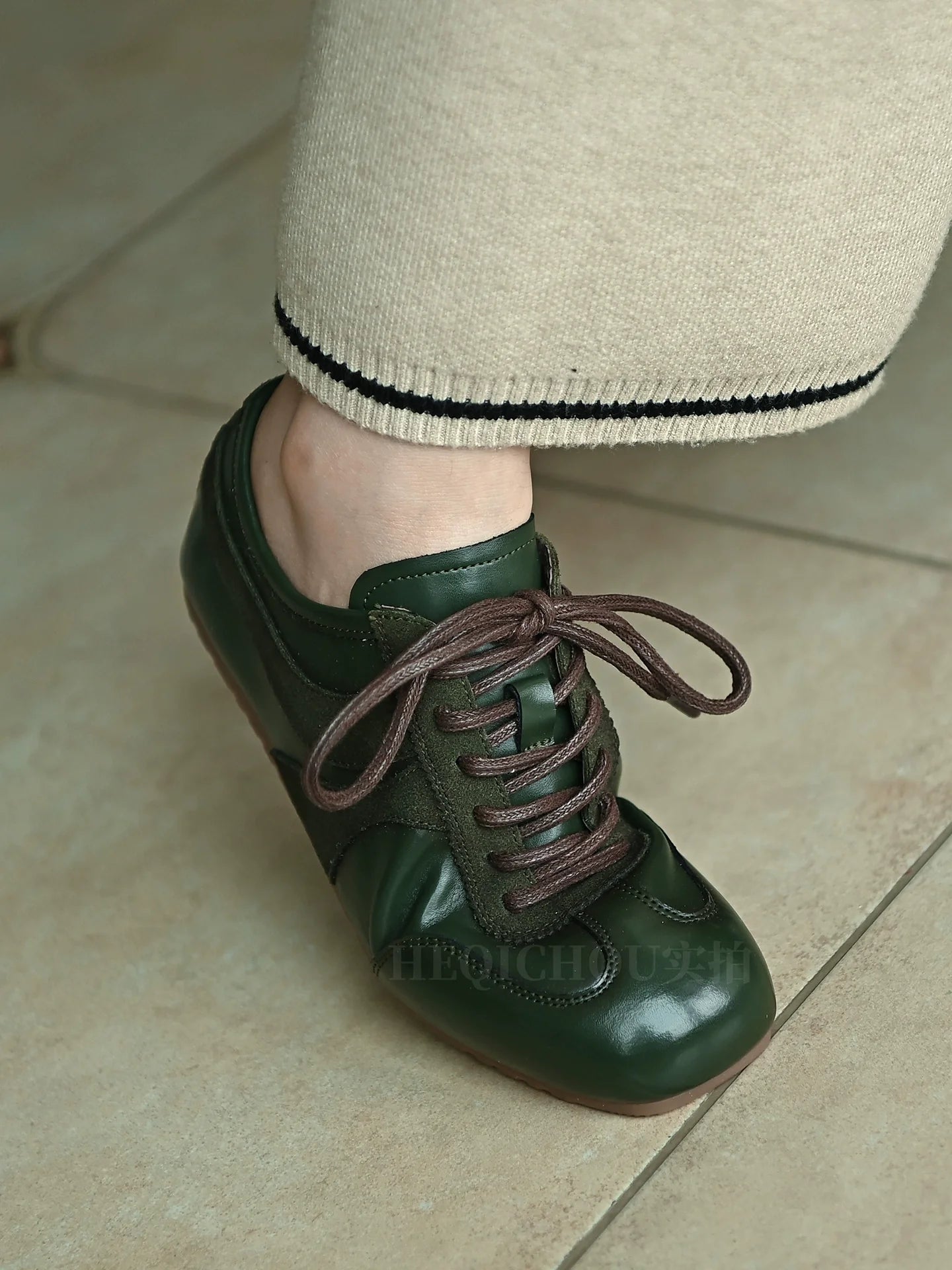 Classic Retro Sneaker - Skipkicks