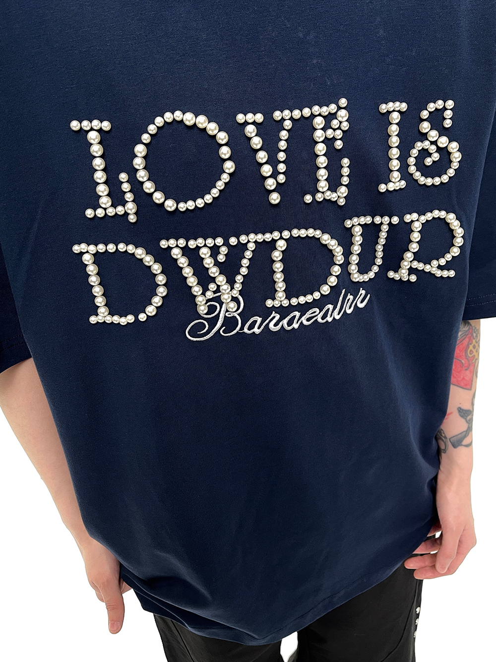 Love Is Dydup Pearl Lettering Tee
