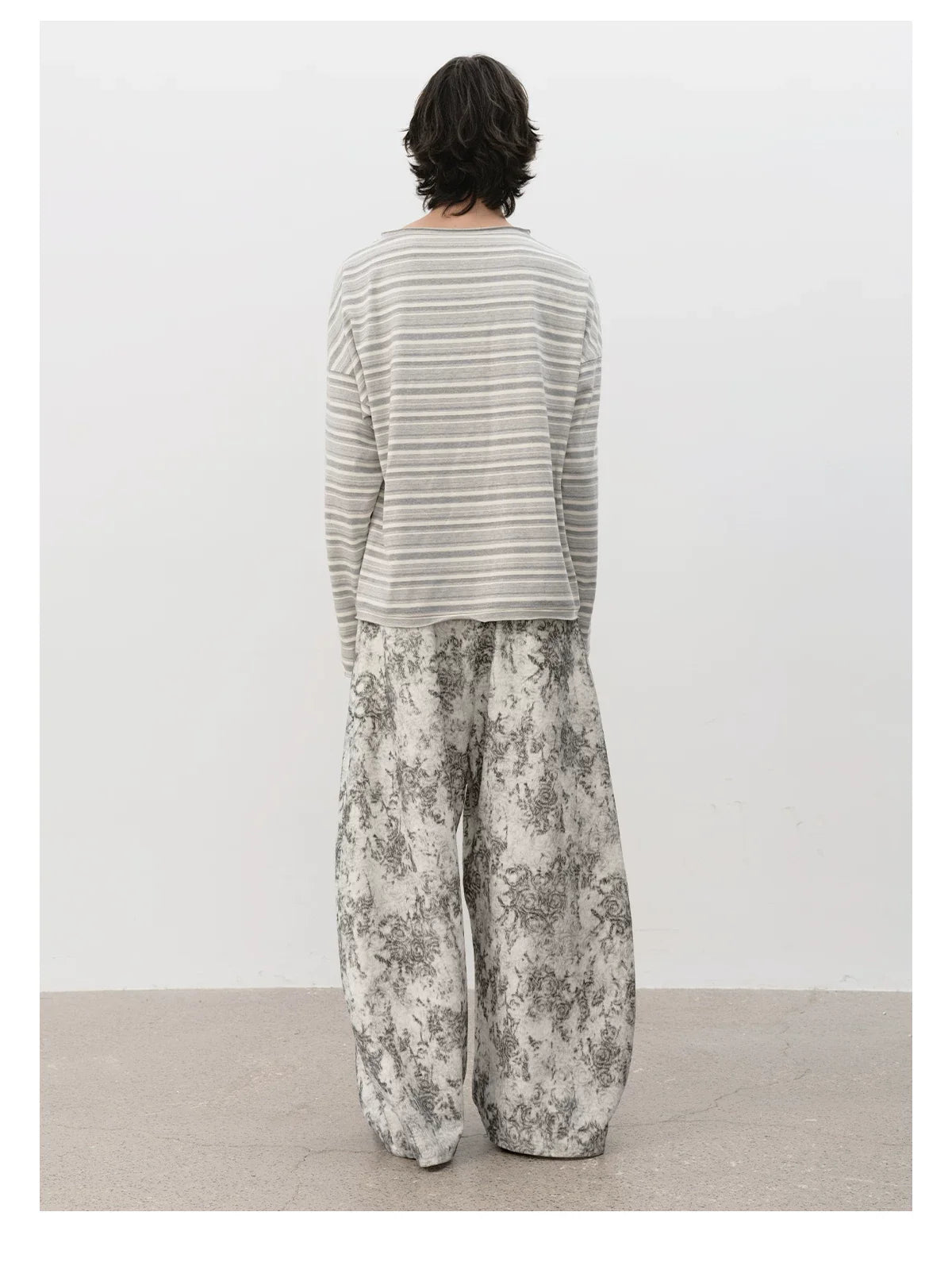 Soft Grey Horizontal-Stripe Relaxed Long-Sleeve Tee