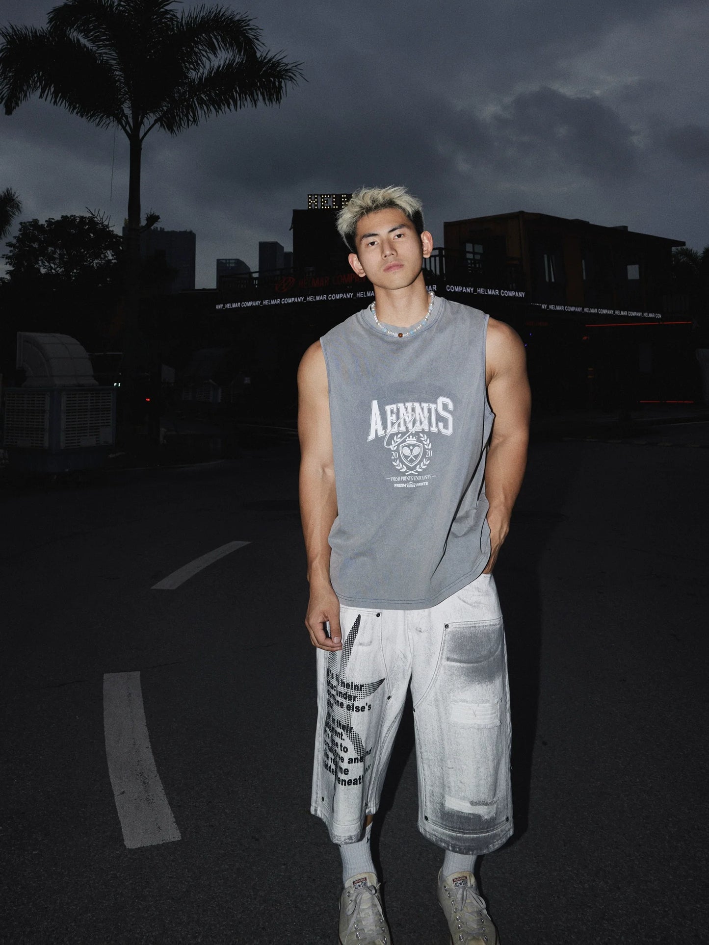 Sleeveless AENNIS Graphic Muscle Tee