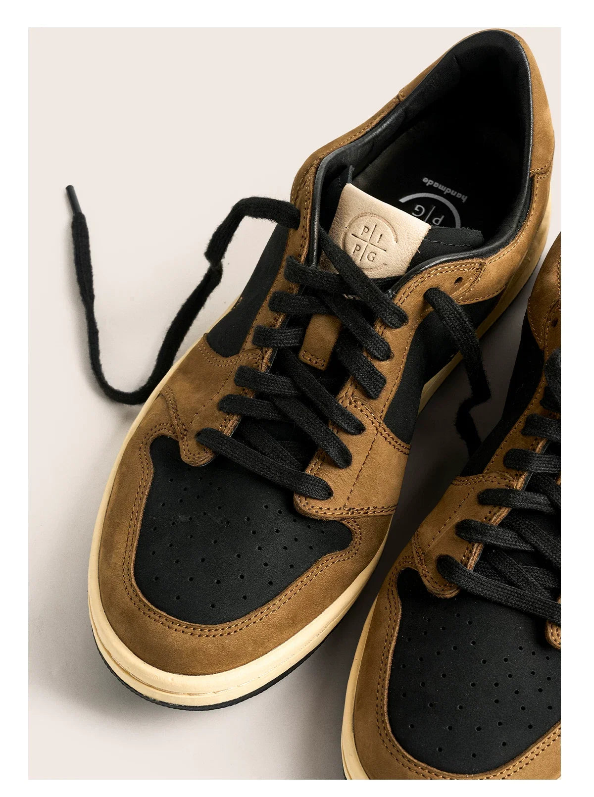 Vintage Court Cowhide Leather Sneakers - Skipkicks