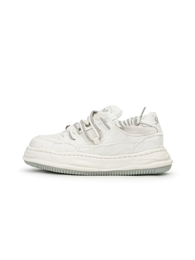 Frostbound Halo Lace Sneakers - Skipkicks