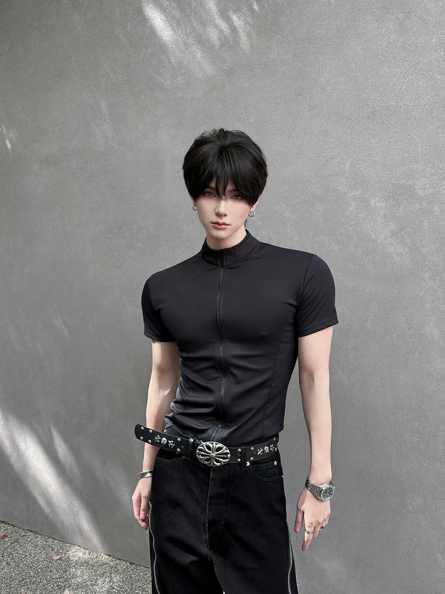 Frostgrid Sculpt Zip Mock Tee