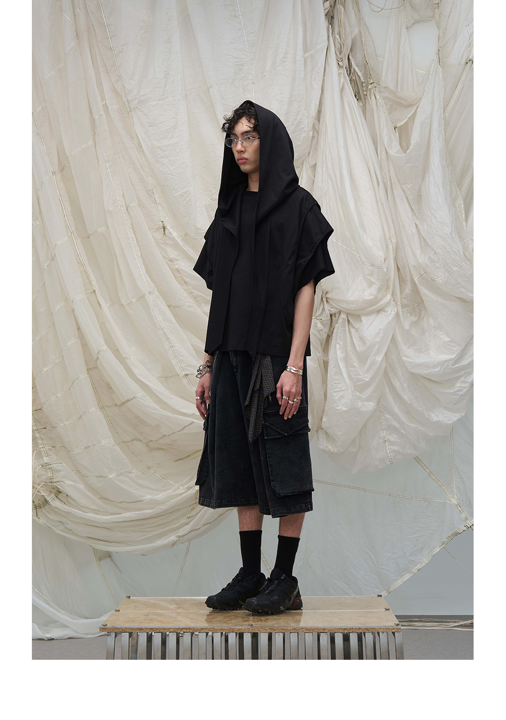 Draped Scarf Cargo Culotte Shorts