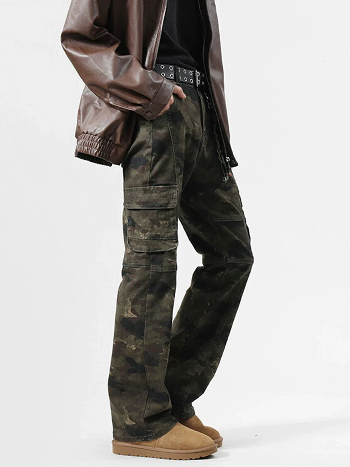 Shadow Terrain Camo Cargo Pants - Rugged Style Meets Comfort
