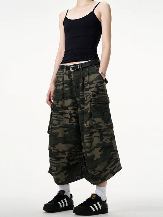 MADWITCH Camo Capri Cargo Culottes