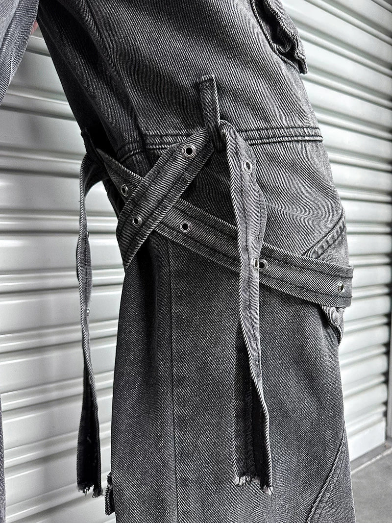 Grayscale Ruin Strapped-Cargo Flares – Industrial Style Redefined