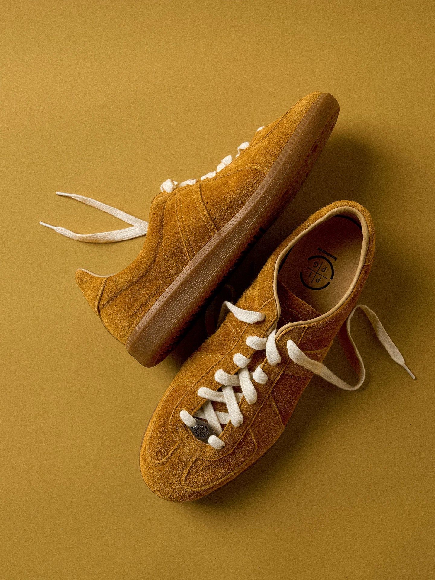 Vintage Suede Heritage Sneakers - Skipkicks