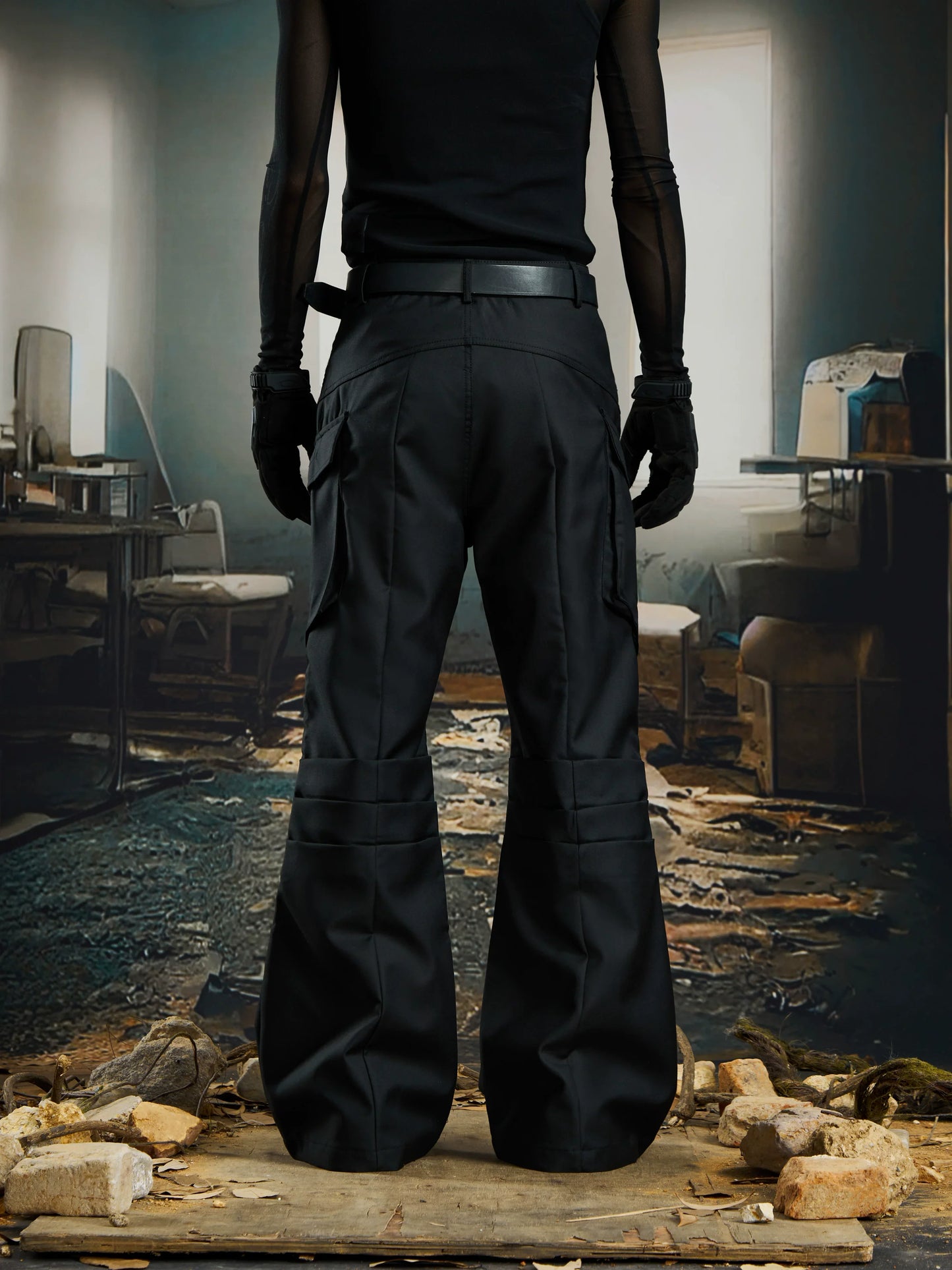 Midnight Strata Stacked Cargo Flares