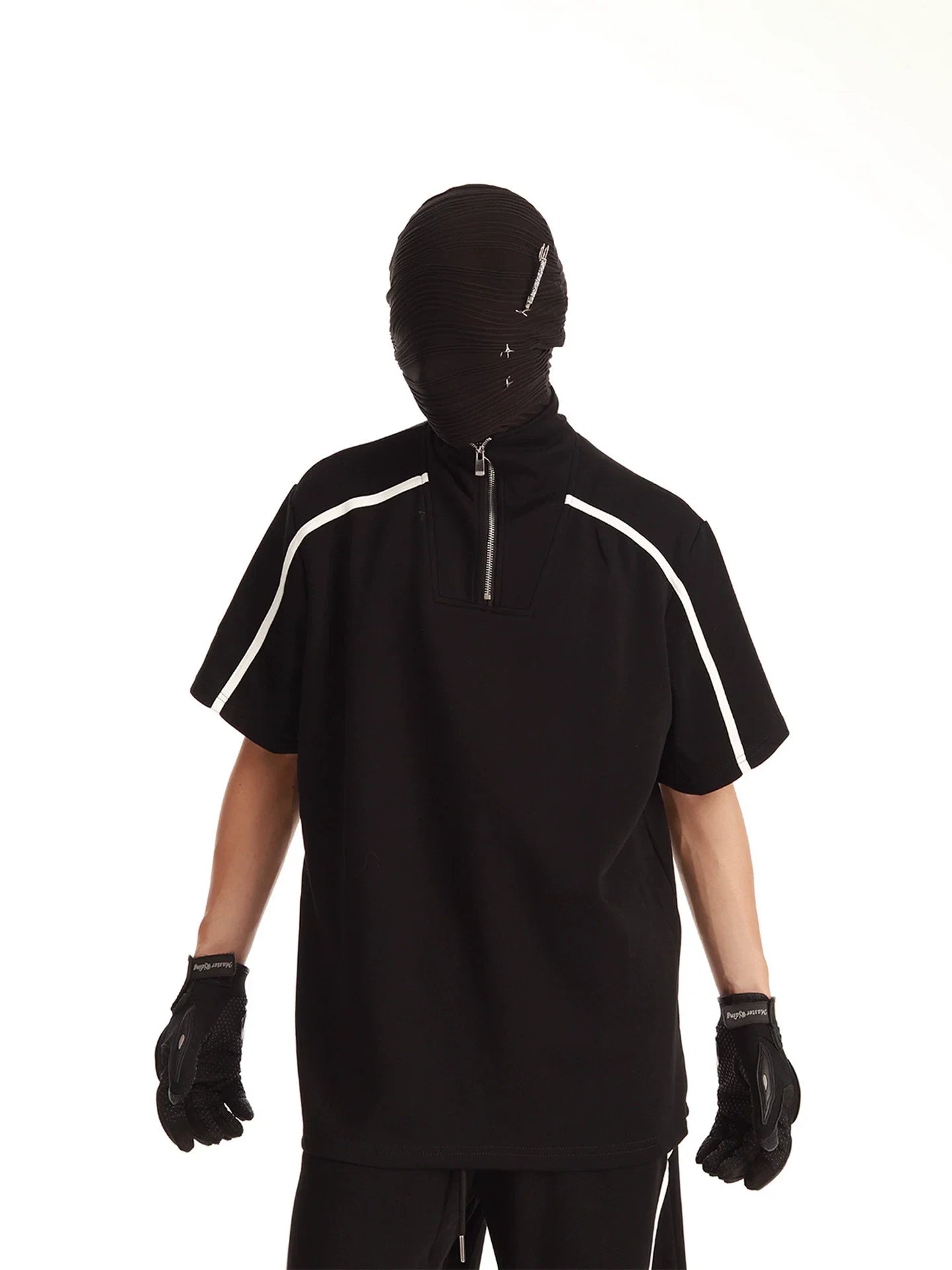 Apex Track Mockneck Tee