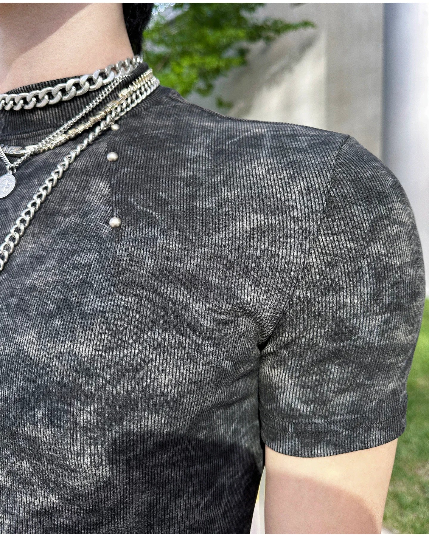 Shadow Fade Alloy-Ring Tee