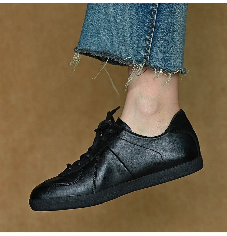 Midnight Urban Classic Sneakers - Skipkicks