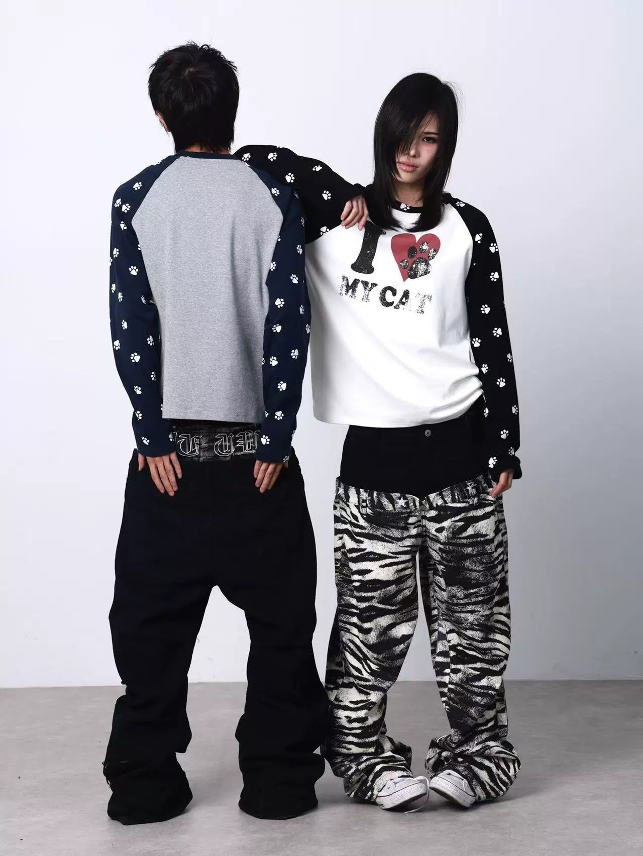 Pawprint Heart Cat Raglan Long-Sleeve Tee