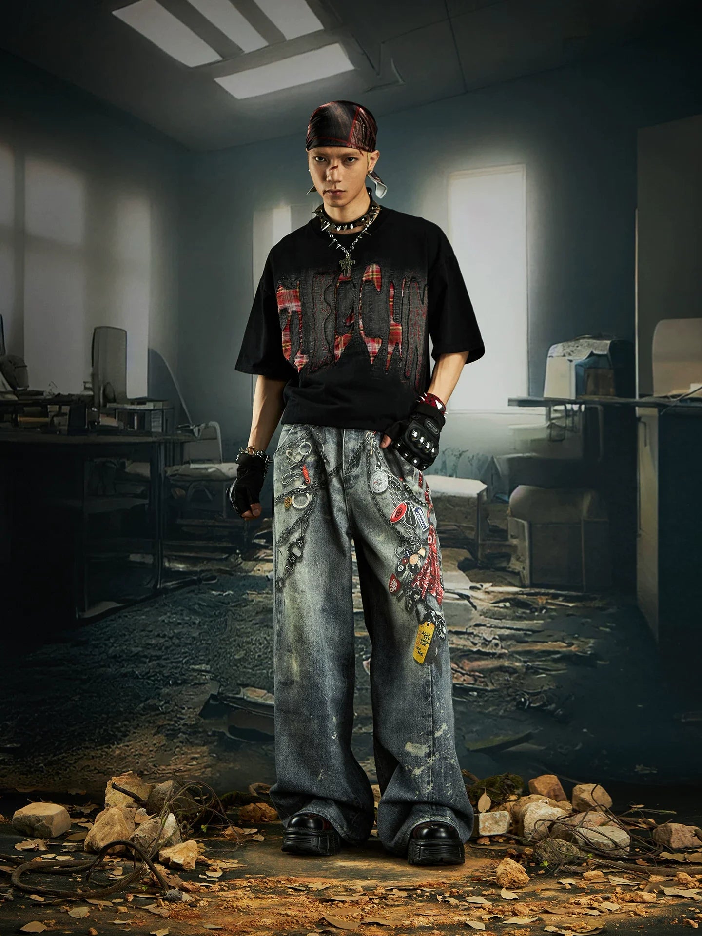 Bleached Shred Plaid Slash Tee