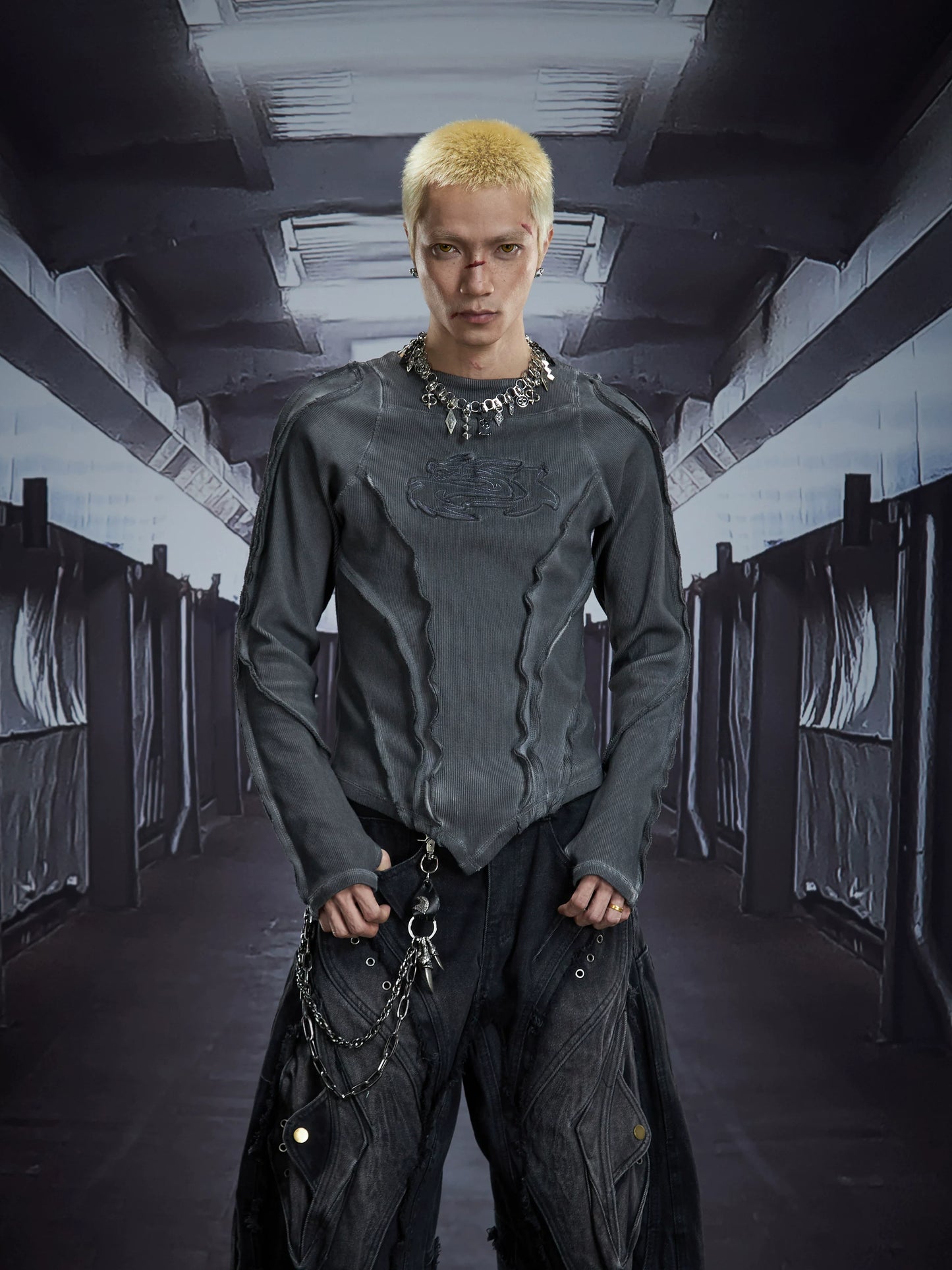 Spectral Spine Ruched Longsleeve Top
