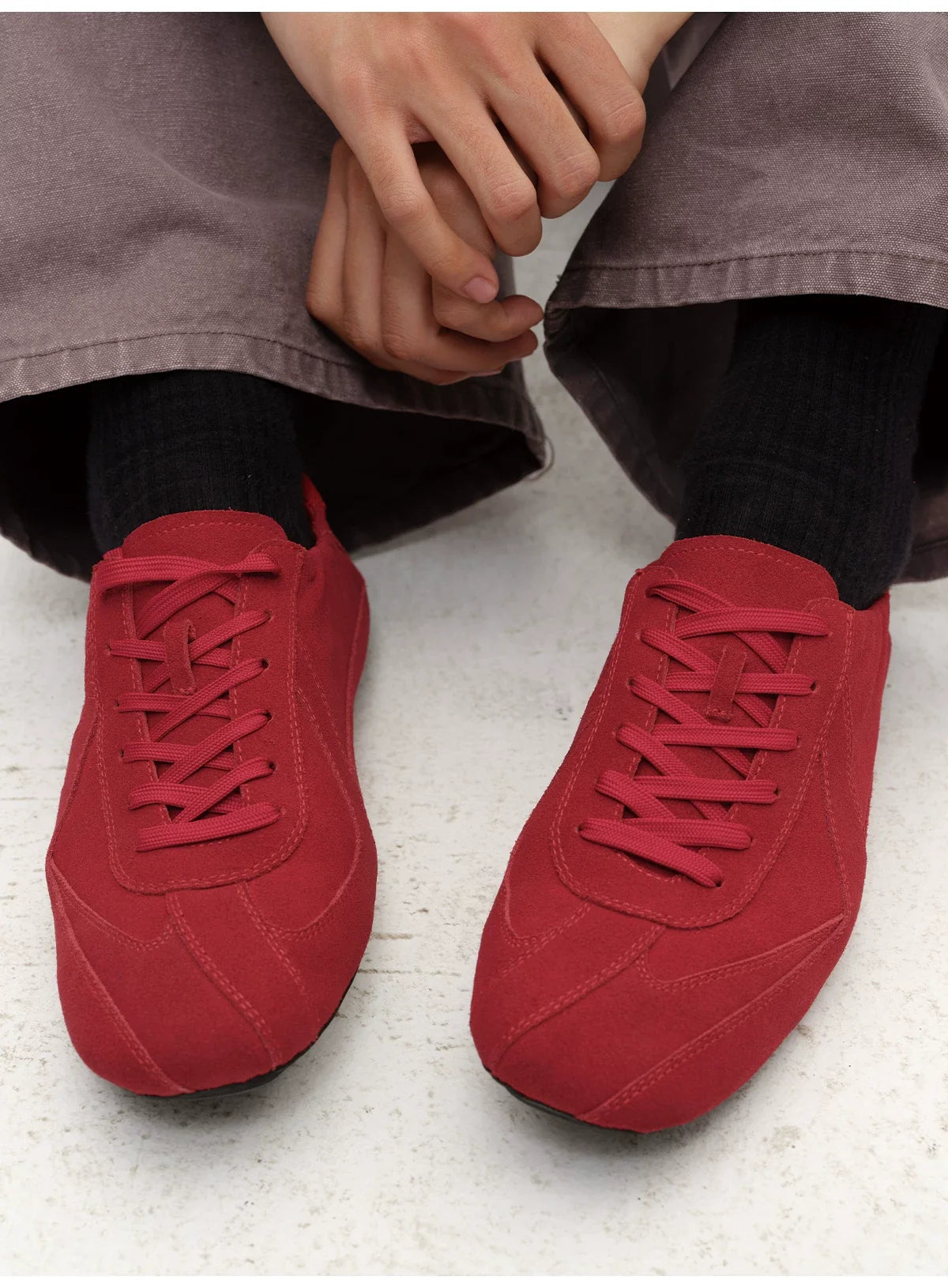 Suede Minimalist Lace-Up Sneakers - Skipkicks