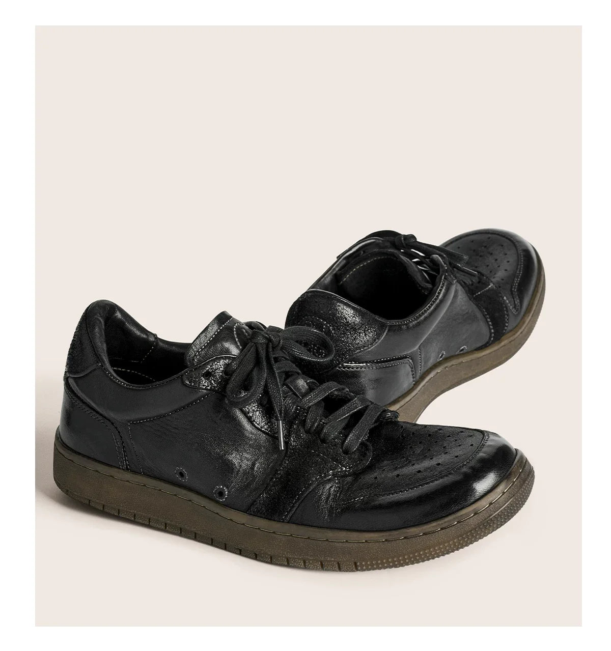 Vintage Black Leather Low-Top Sneakers - Skipkicks