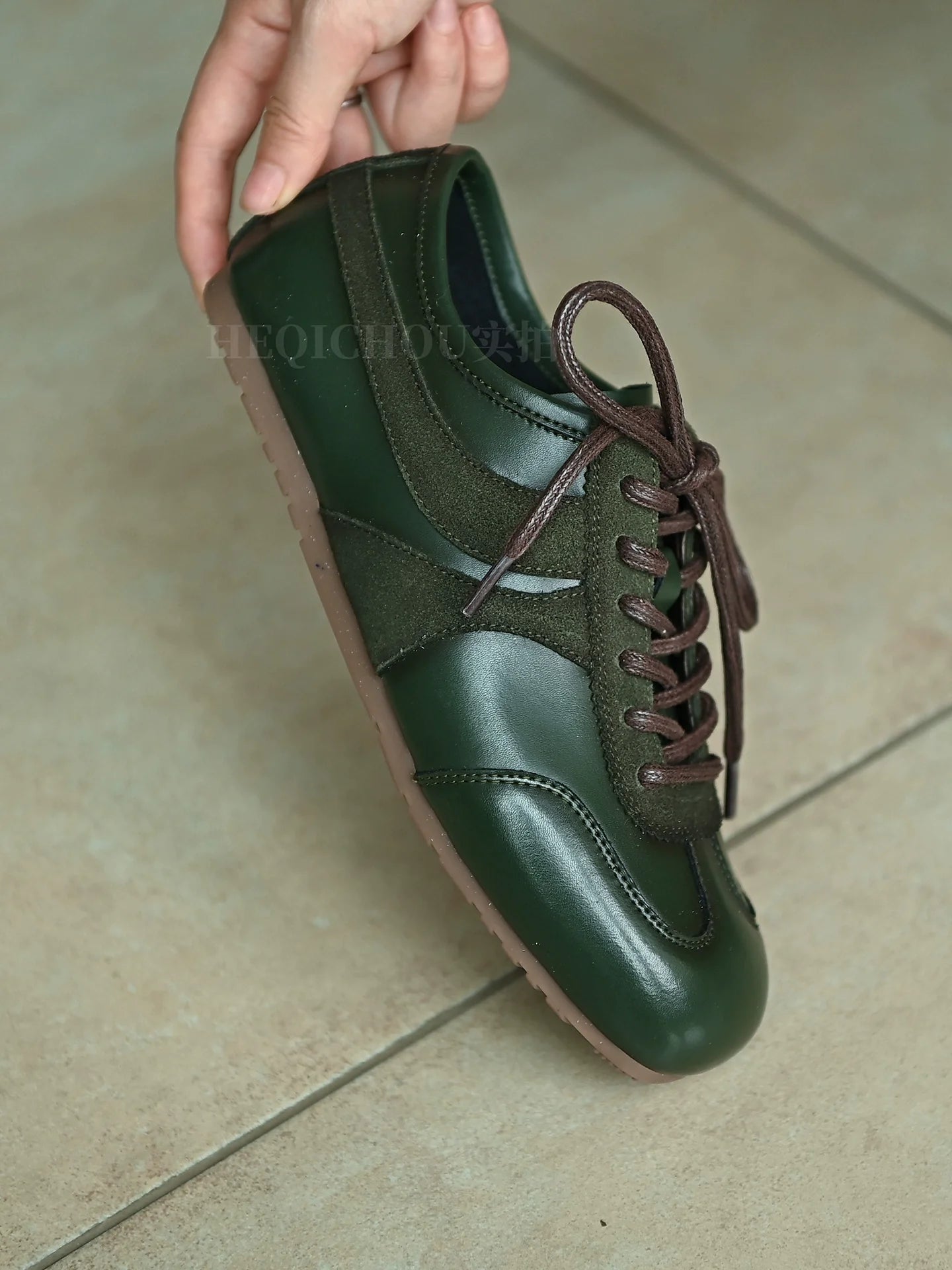 Classic Retro Sneaker - Skipkicks