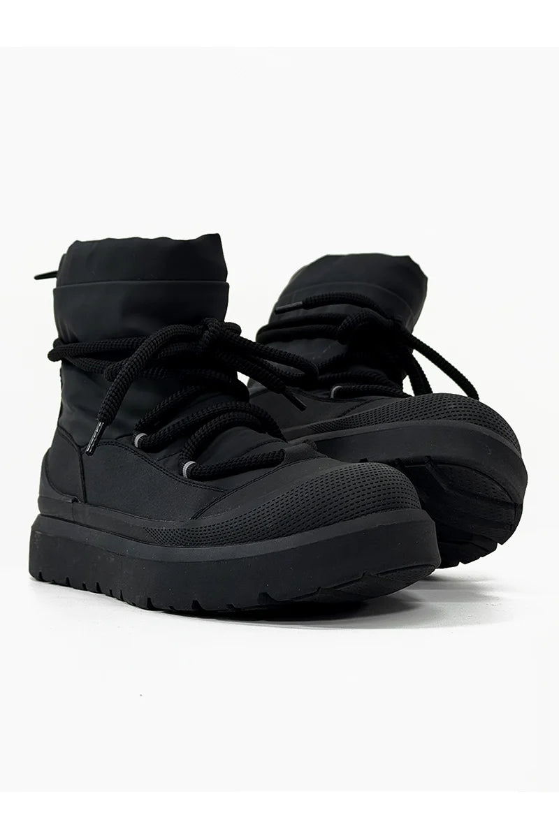 Black Winter Boots with Chunky Soles and Fleece Lining - Skipkicks