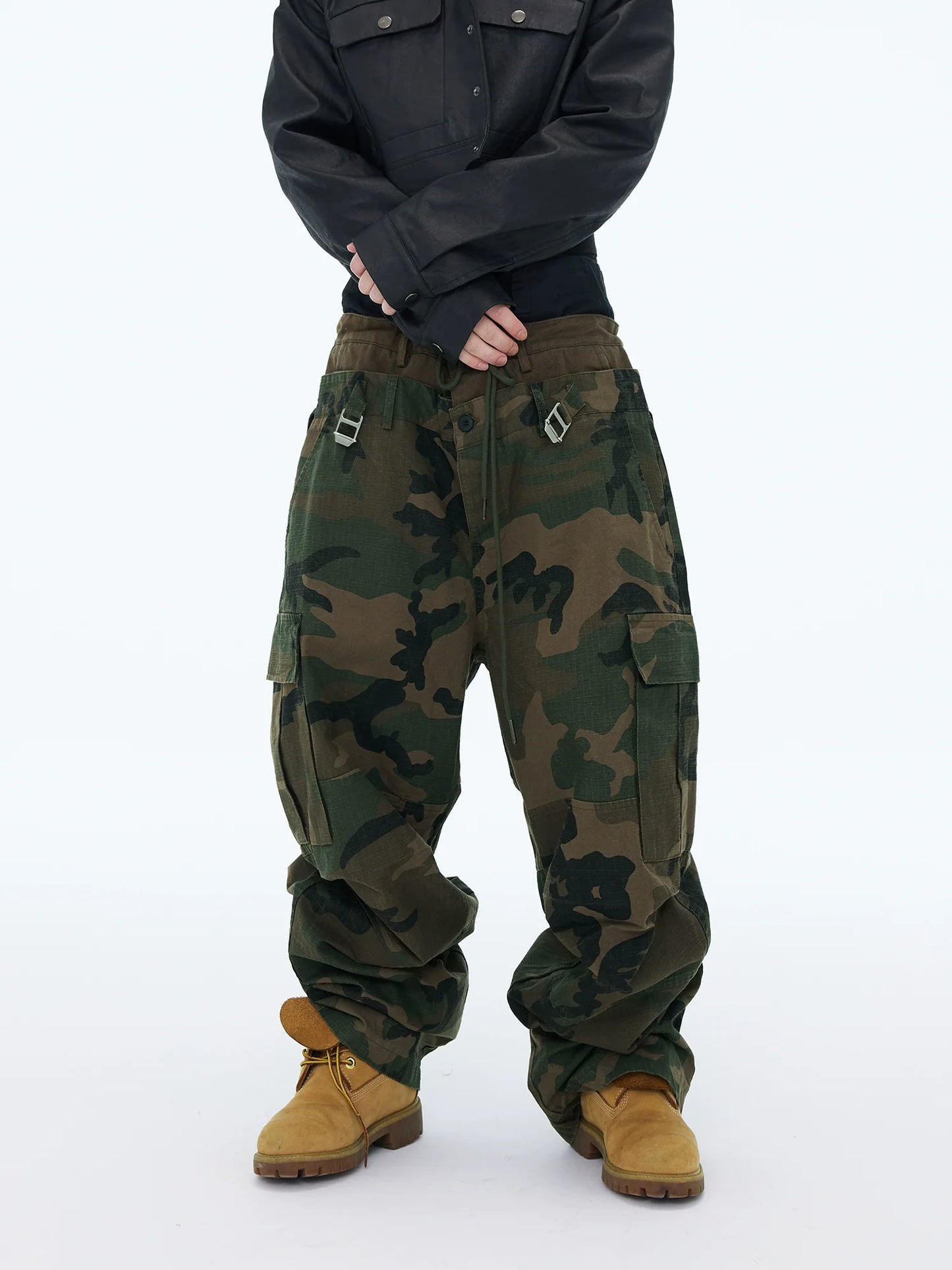 RogueDrift Mega Cargo Camos: Bold Utility Meets Comfort