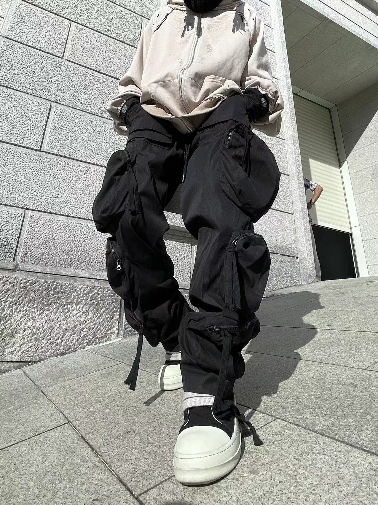 Men's Drawstring Tapered Multi-Pocket Cargo Pants