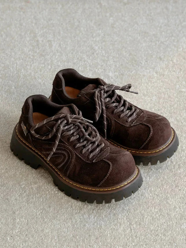 Ridge Chunky Suede Sneakers - Skipkicks