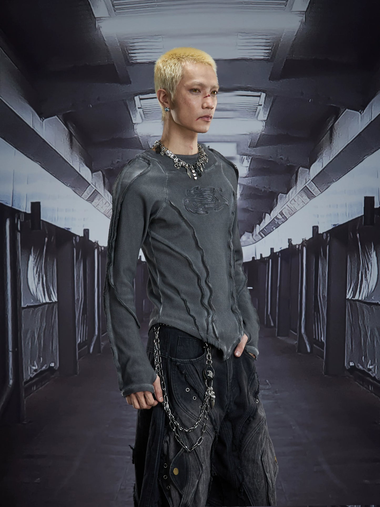 Spectral Spine Ruched Longsleeve Top
