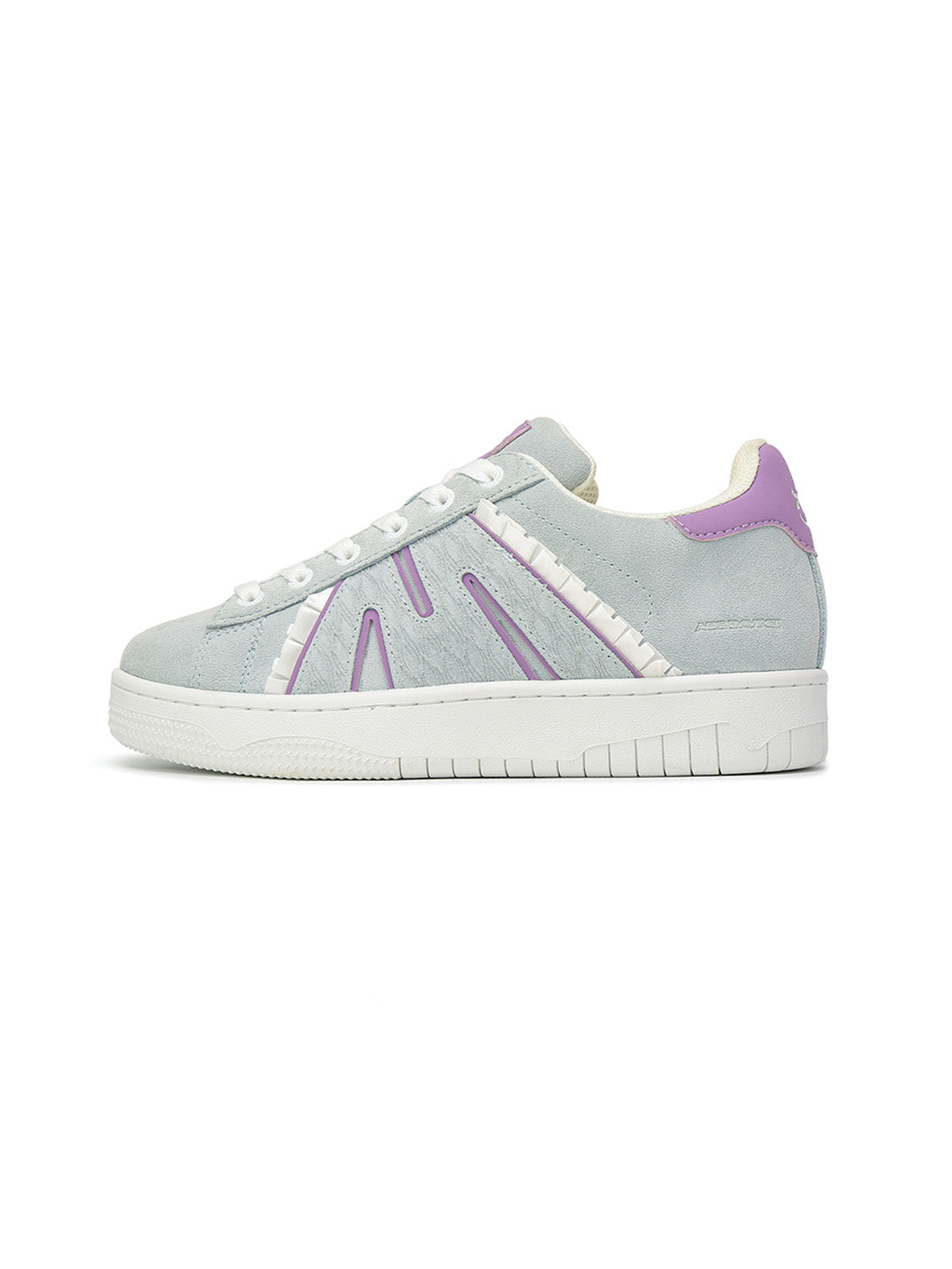 Suede Platform Sneakers with Three Lace Sets - Skipkicks