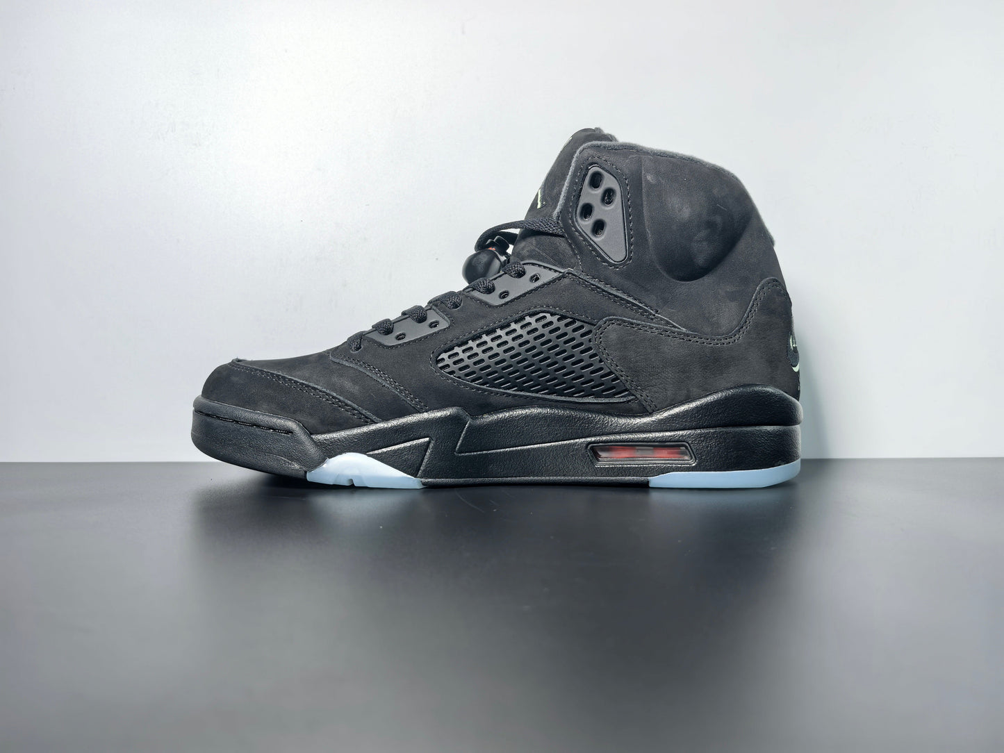 Air Jordan 5 Retro 'Halloween'