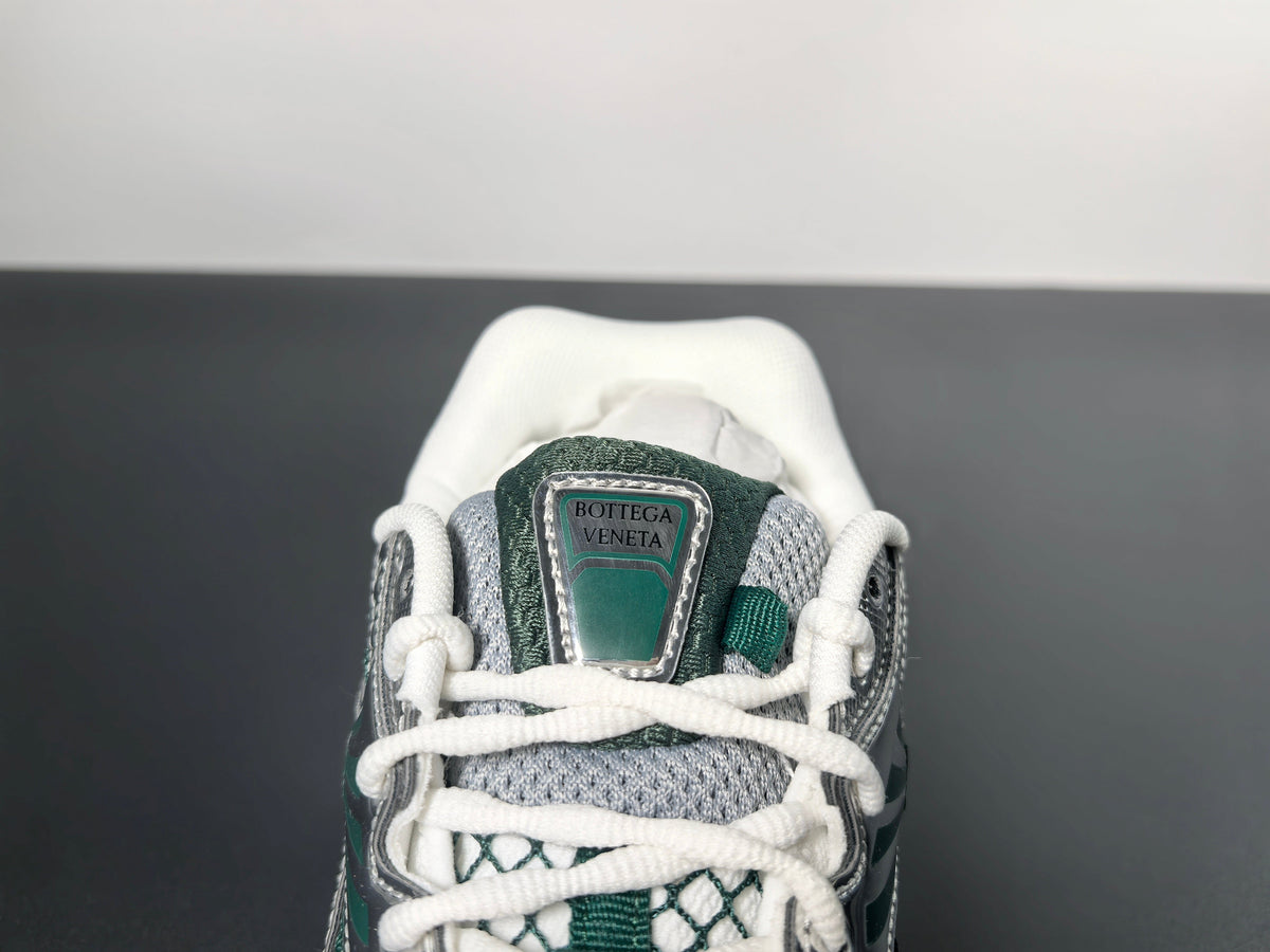Bottega Veneta Luxury Sneakers 001 bottega veneta