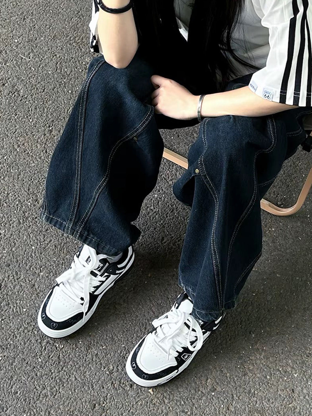 Anime Cat Graphic Low-Top Sneakers - Skipkicks