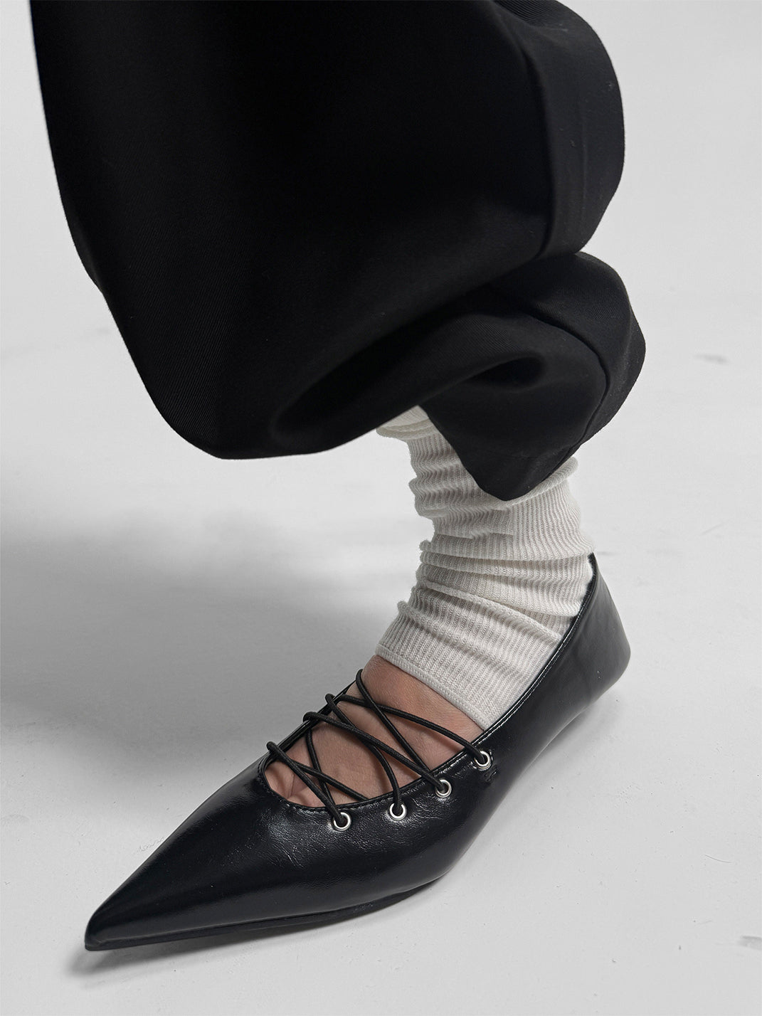 Black Corset-Lace Pointed Ballet Flats - Skipkicks