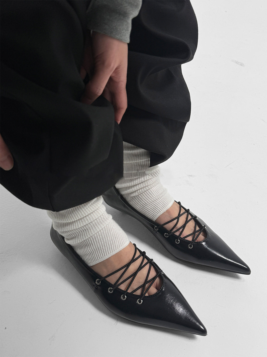 Black Corset-Lace Pointed Ballet Flats - Skipkicks