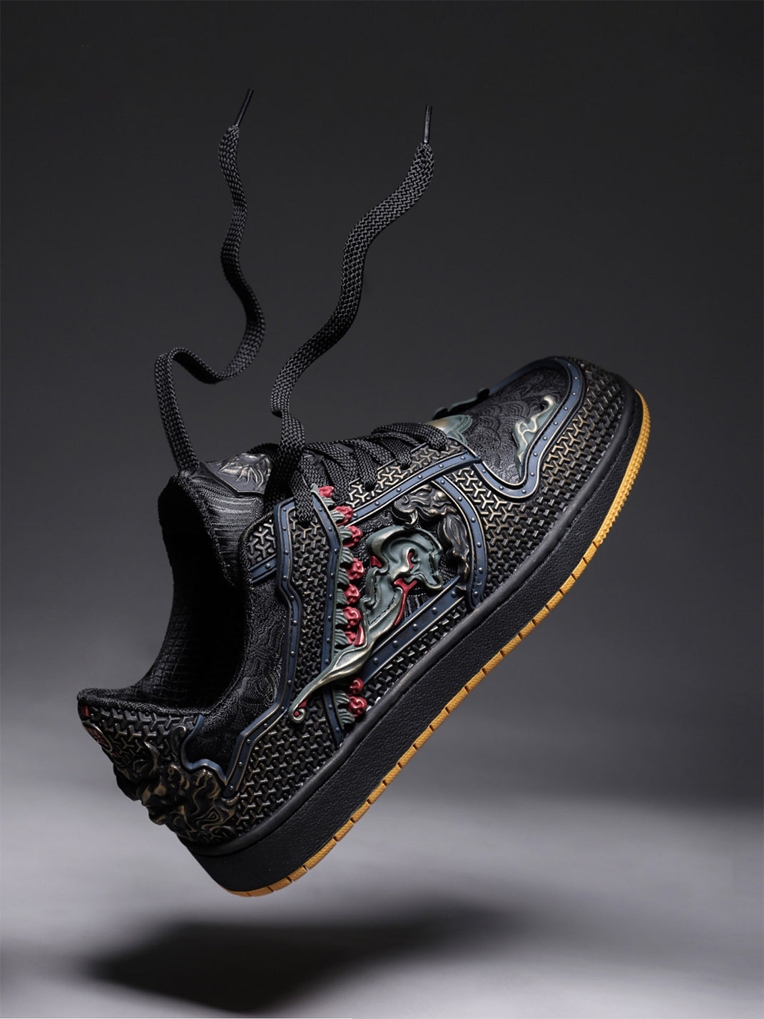 Black Dragon Embroidered Low-Top Sneakers - Skipkicks