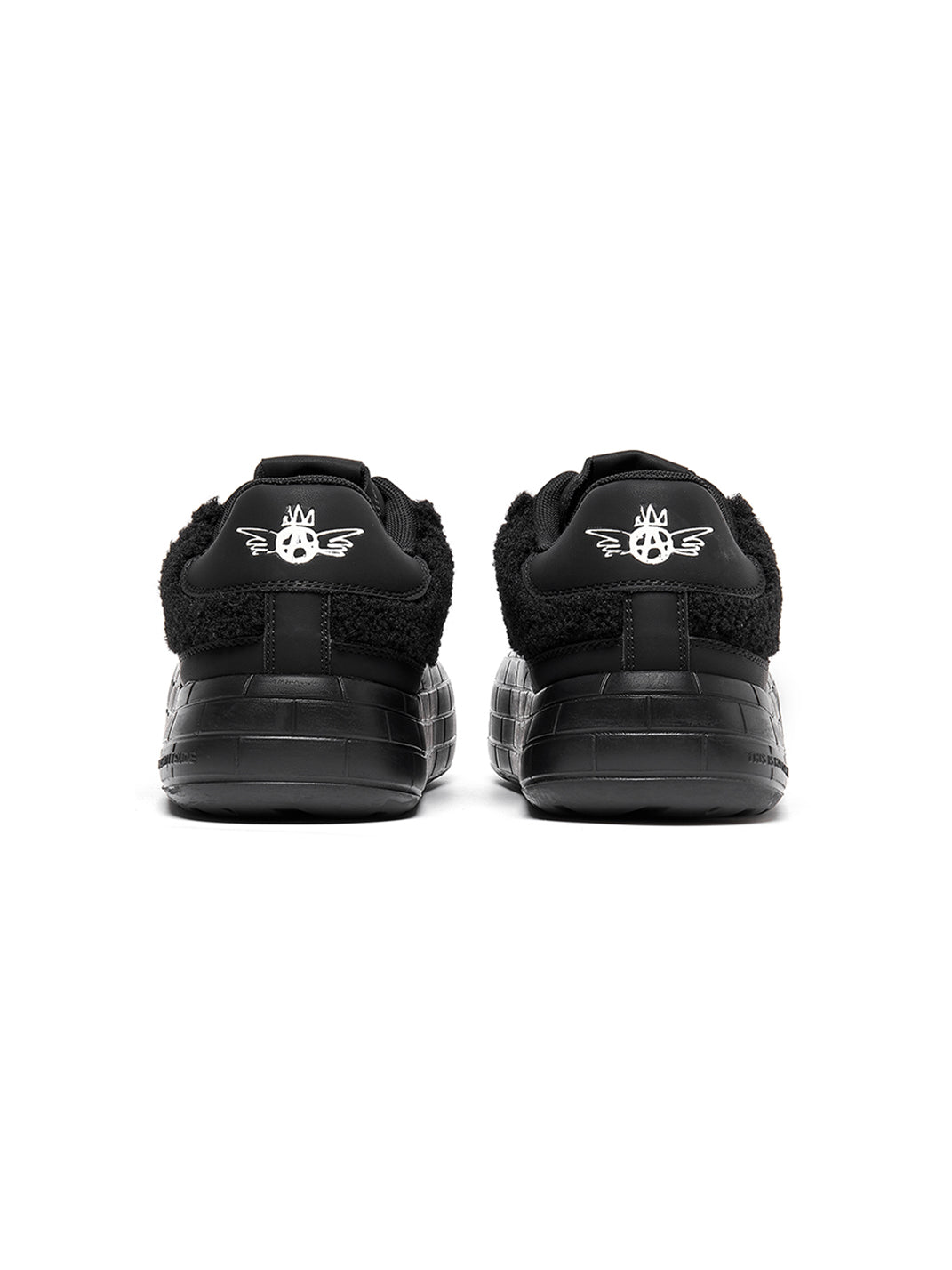Black Fleece-Panel Platform Sneakers - Skipkicks