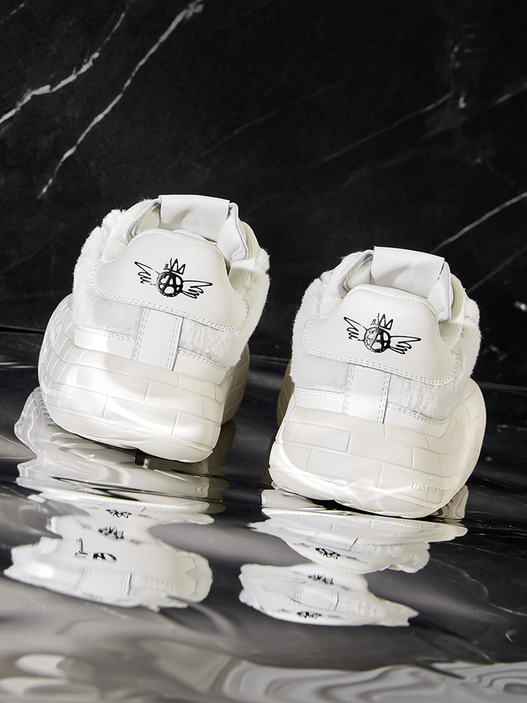 Black Fleece-Panel Platform Sneakers - Skipkicks