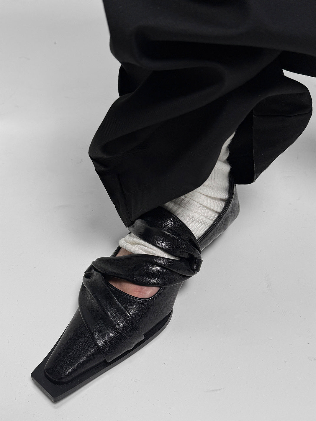 Black Knotted Square-Toe Leather Flats - Skipkicks