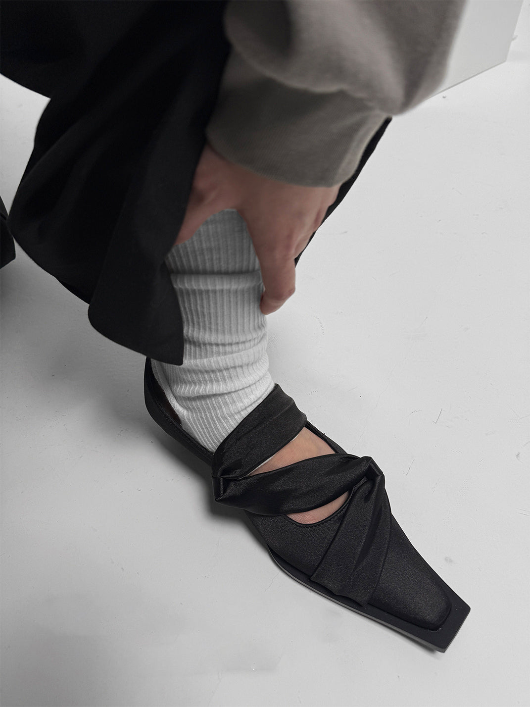 Black Knotted Square-Toe Leather Flats - Skipkicks