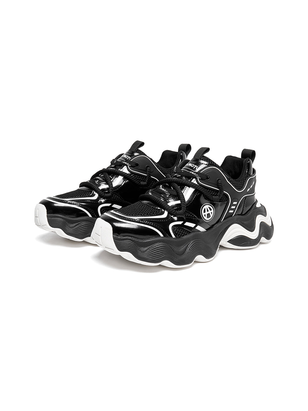 Black Wave-Sole Chunky Dad Sneakers - Skipkicks